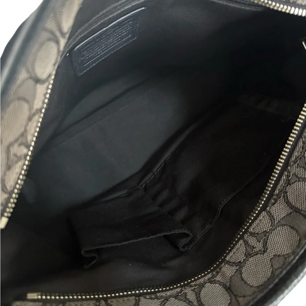 Authentic Coach Signature Black Grey Zip Top Tote Bag - Picture 11 of 13